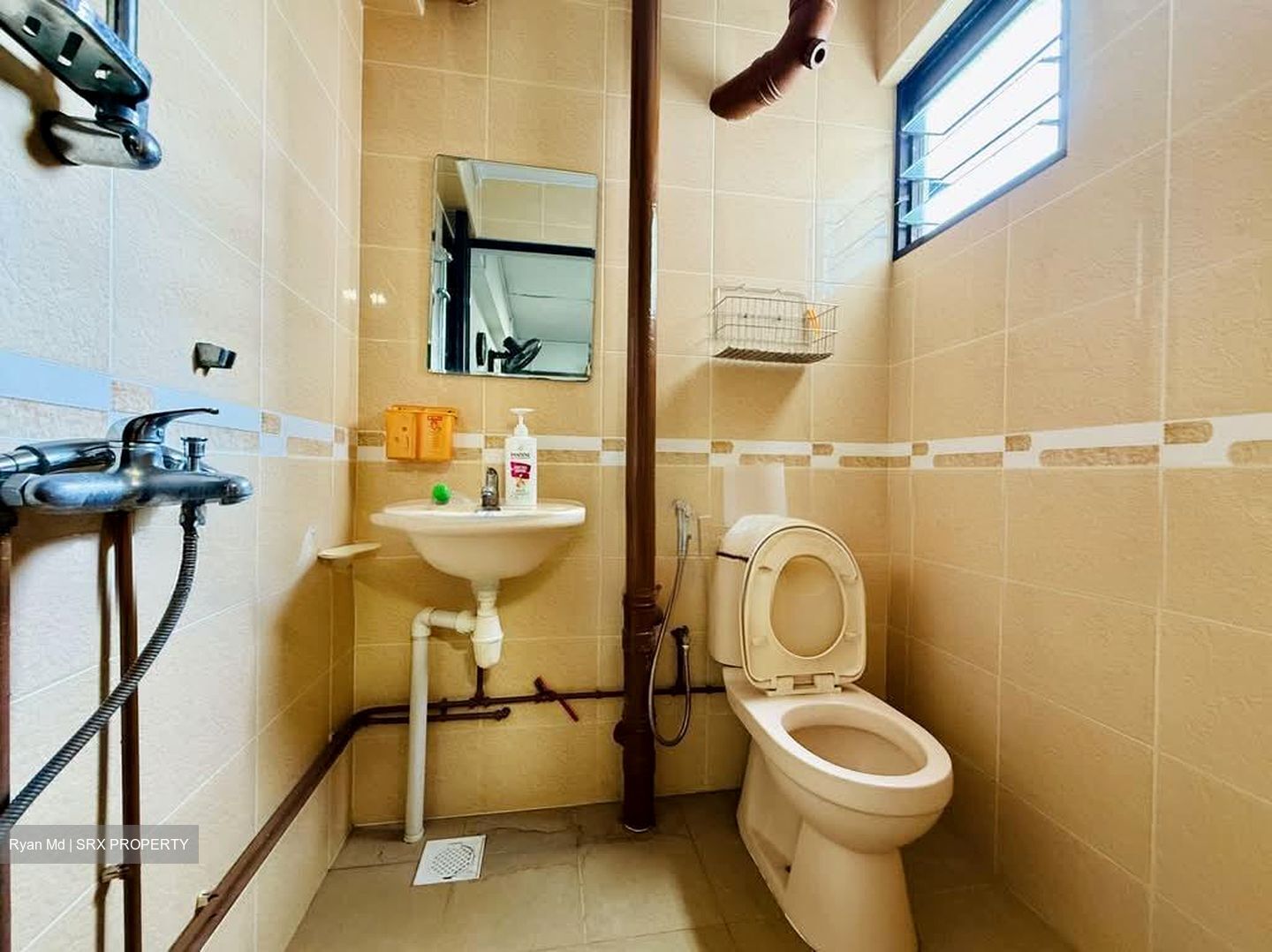 Blk 111 Hwi Yoh Ville (Serangoon), HDB 4 Rooms #574391861